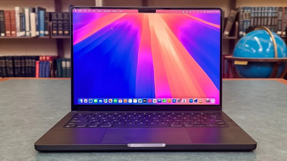 Apple MacBook Pro 14 (2024)